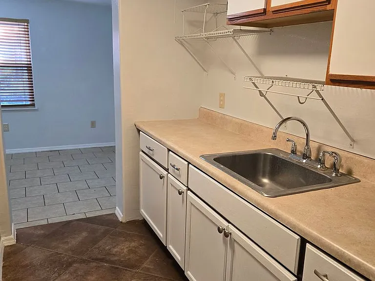 2847 W Rennet Ct — Photo 7