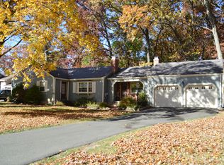 56 Robin Rd, Windsor, CT 06095