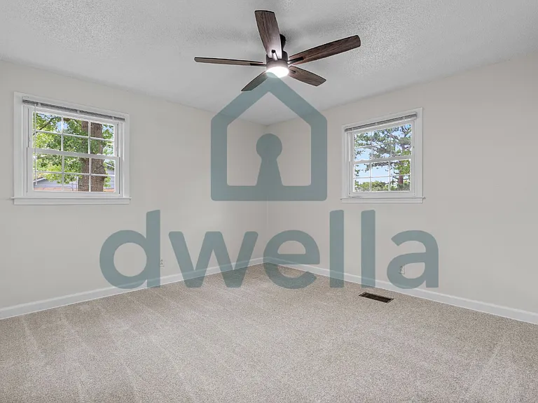 145 Gala Dr — Photo 15