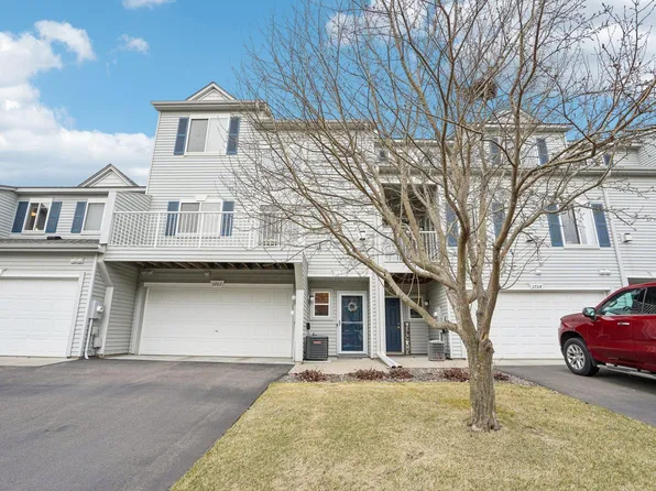 3702 Abercrombie Ln, Stillwater, MN 55082