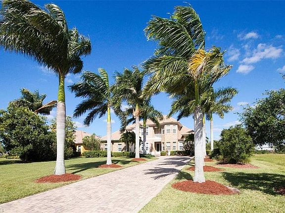 3rd image of 909 W Cape Estates Cir