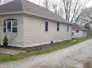 42 S Graham St, Wheatfield, IN