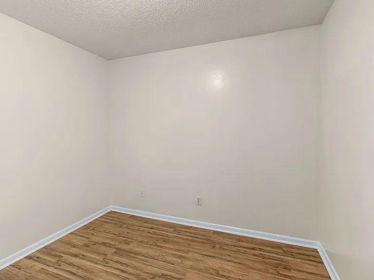 100 Bearwood Dr — Photo 21