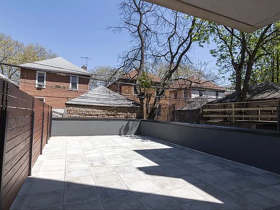 4th image of 1225 Eastern Pkwy #1HG