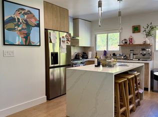 8347 W Manchester Ave APT C, Playa Del Rey, CA 90293