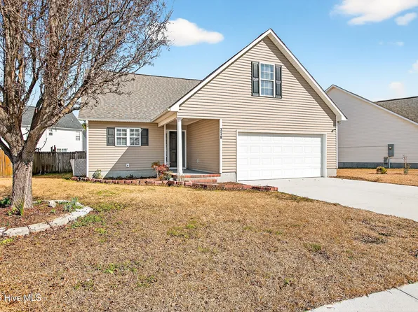 218 Ashcroft Drive, Jacksonville, NC 28546