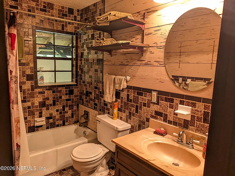183 Sherman Drive Cir #B — Photo 7