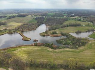 14854 Sesser Lake Rd, Sesser, IL 62884