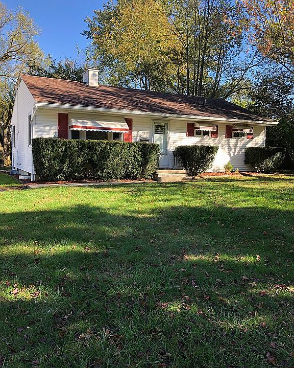 1st image of 99 Circle Dr