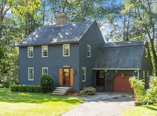 15 Oxbow Ln, Derry, NH 03038