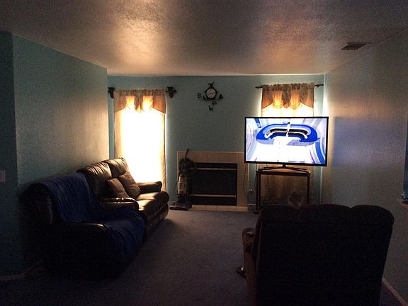 4th image of 15064 Binford Ave
