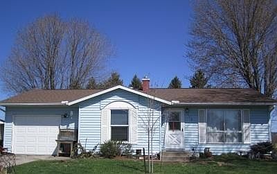 1st image of 710 Tilson St N