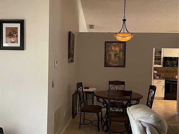 5th image of 4749 Park Eden Cir