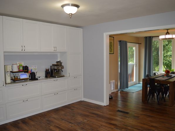 1676 Silverado Dr