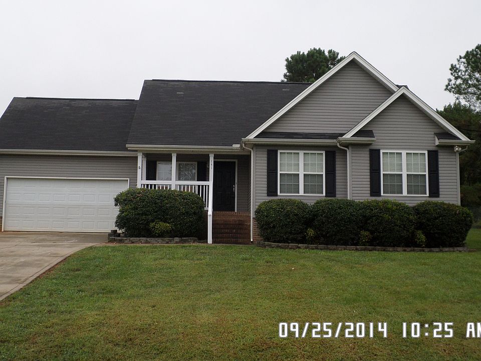 1st image of 141 Creekwood Dr