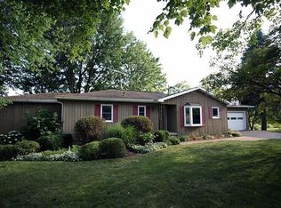 19839 Ivey Rd, Chelsea, MI 48118