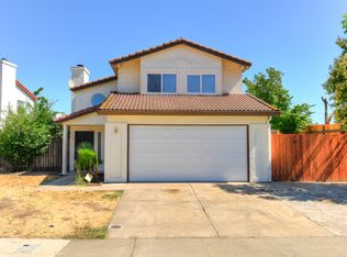 4933 Camino Royale Dr, Sacramento, CA 95823
