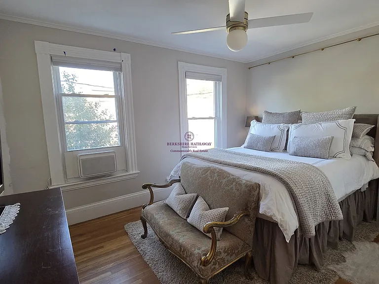 26 Clark St #B — Photo 8