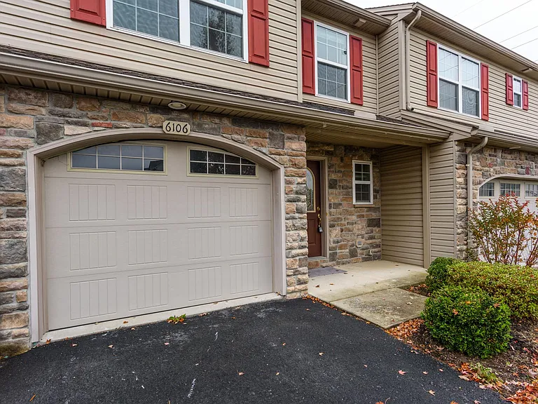 6106 Terry Davis Ct — Photo 12