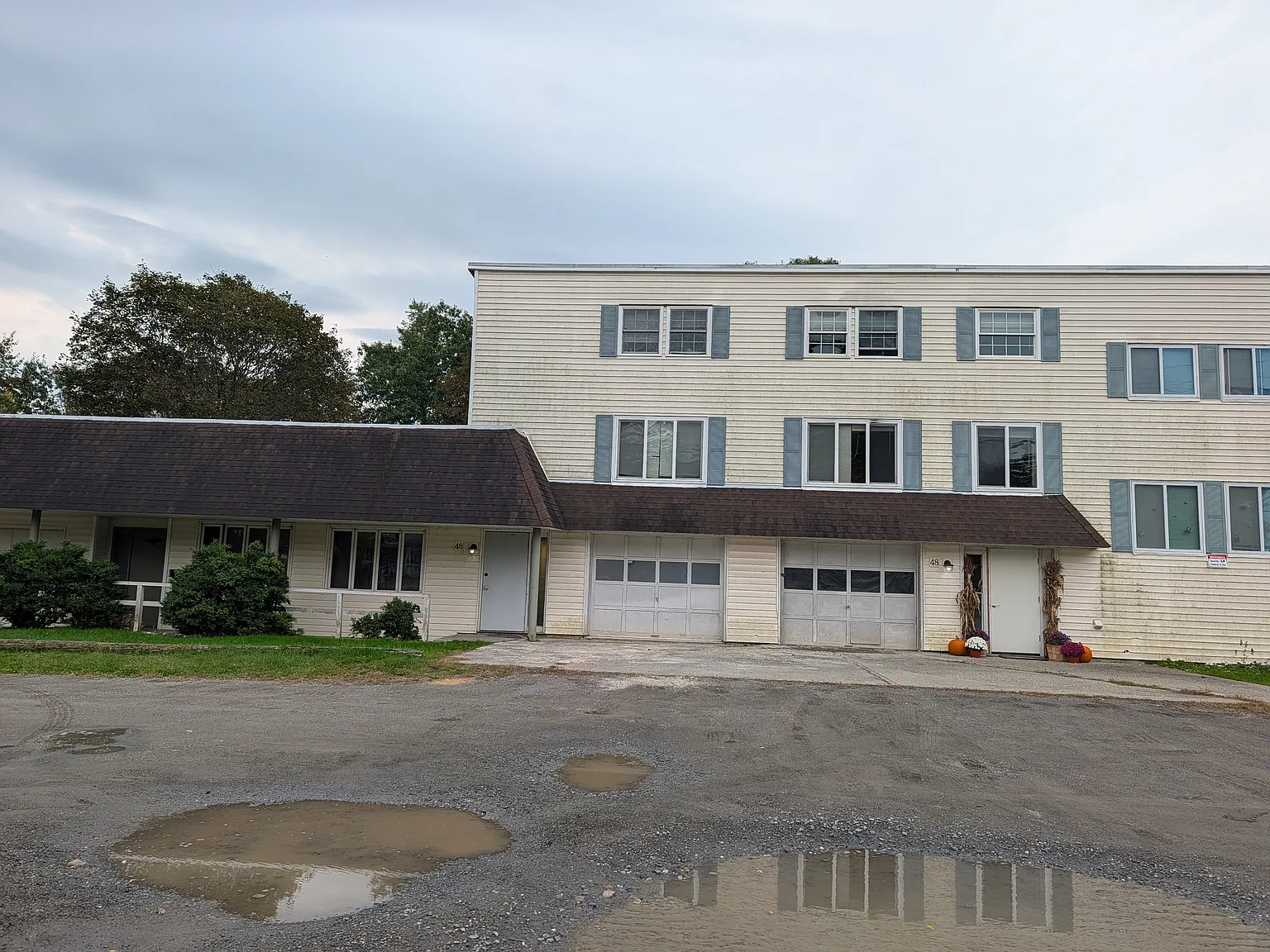 48 Washington St — Photo 4