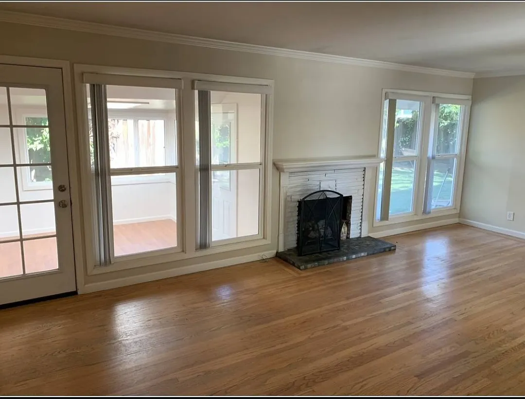 3 bed, 1418 sqft, $8,300 — Photo 3