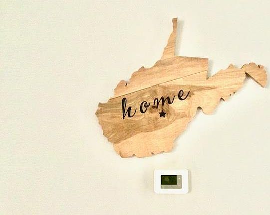 3rd image of 318 Ridgewood Dr