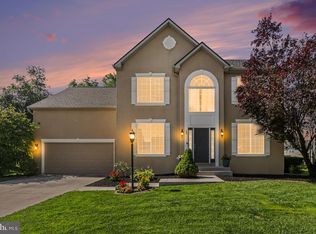 17 Ginger Dr, Mechanicsburg, PA 17050