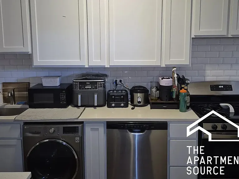 947 Judson Ave #1 — Photo 5
