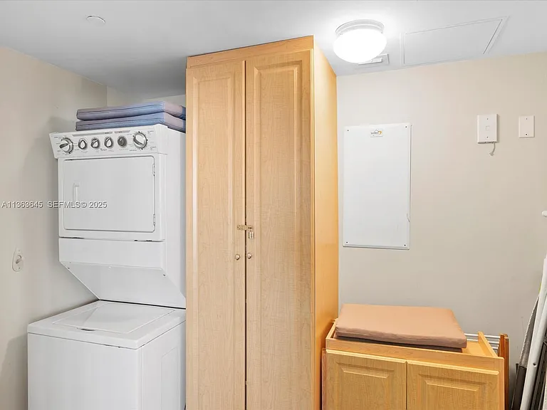 1830 S Ocean Dr #1806 — Photo 31