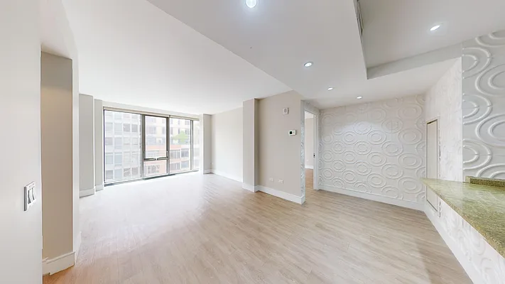 Rented by Bond New York | media 3