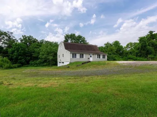 50 1/2 Georgetown Rd, Bordentown, NJ 08505