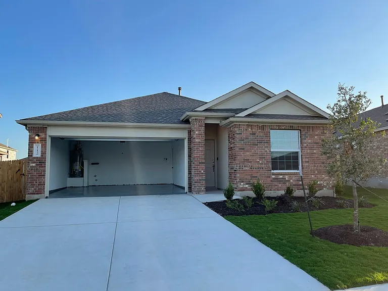 112 Concho Brook Bnd — Photo 1