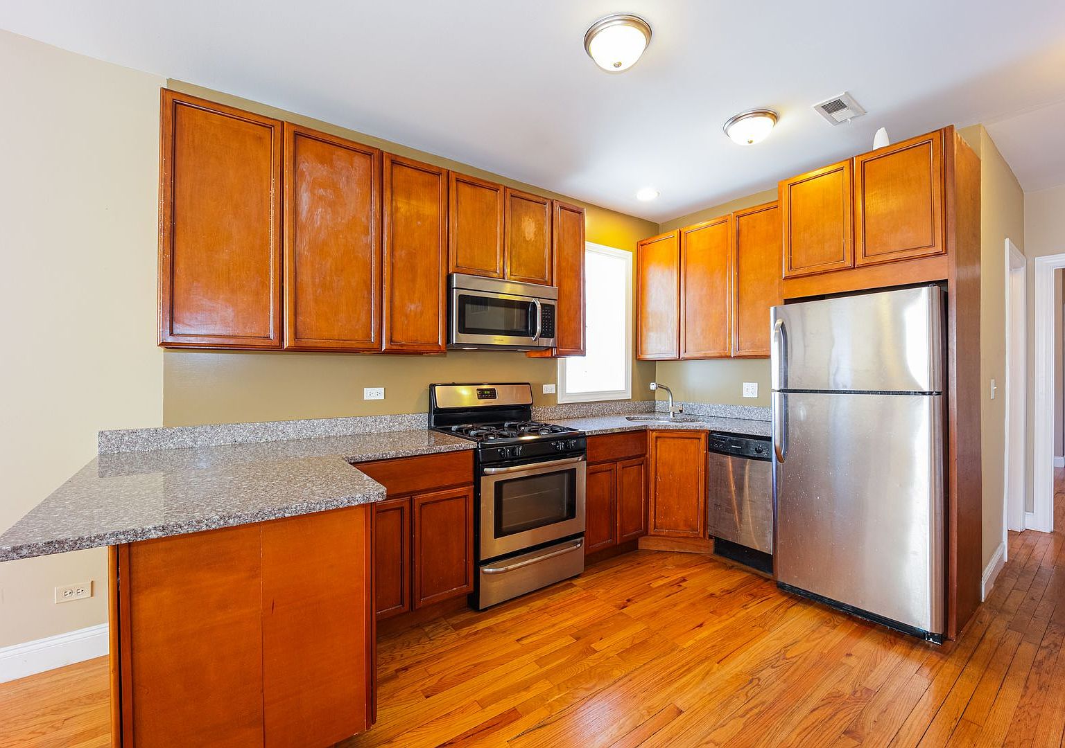 3731 N Kimball Ave #3735K-3N, Chicago, IL 60618 | Zillow