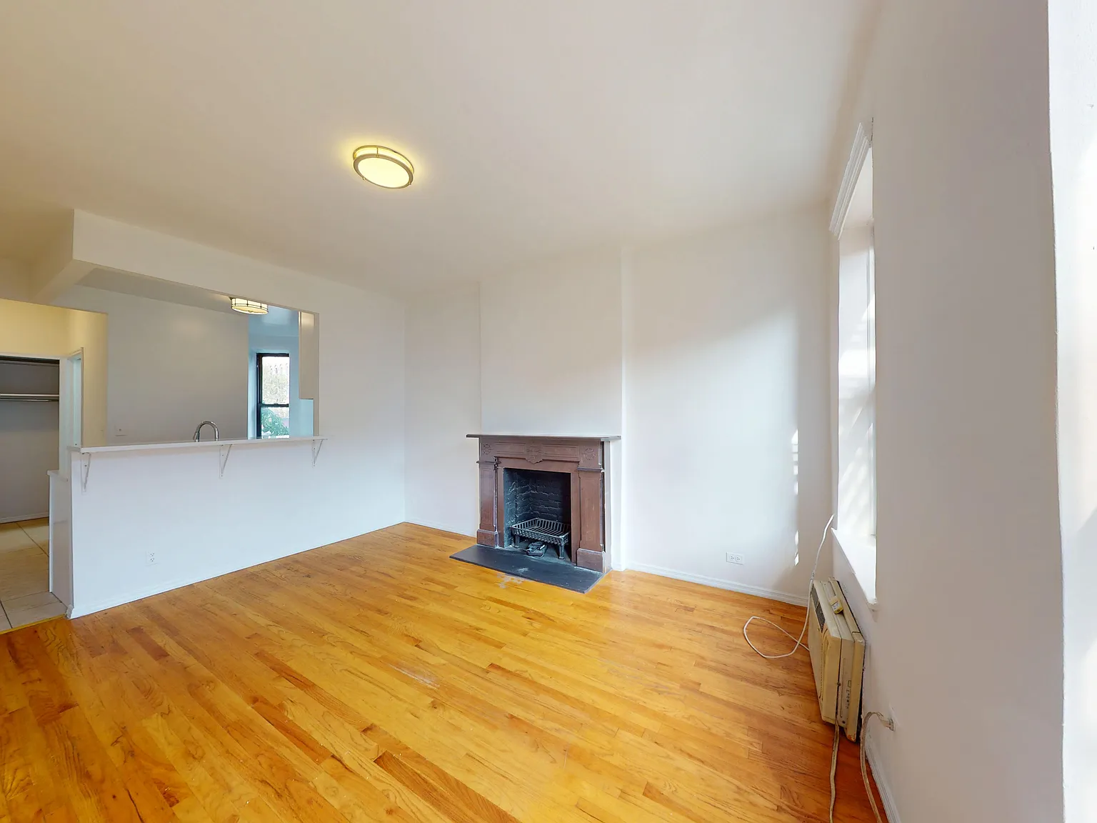 41 Bedford Street — Photo 3