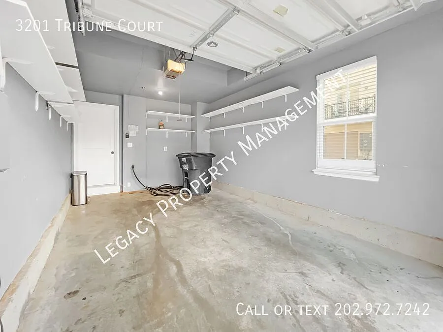 Modern Living At Editors Park | 3BRs 2.5BAs — Photo 4