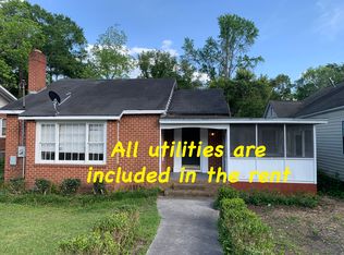 321 5th Ave #2, Eastman, GA 31023