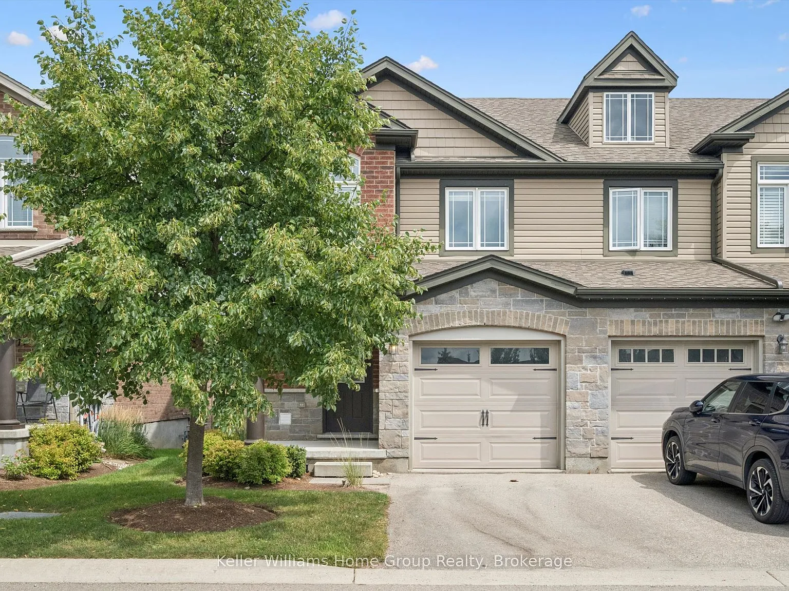 3 bed, $2,700 — Photo 1