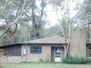 90 McCewen St, Ponce De Leon, FL 32455