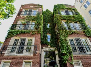 911 Maple Ave APT 2S, Evanston, IL 60202