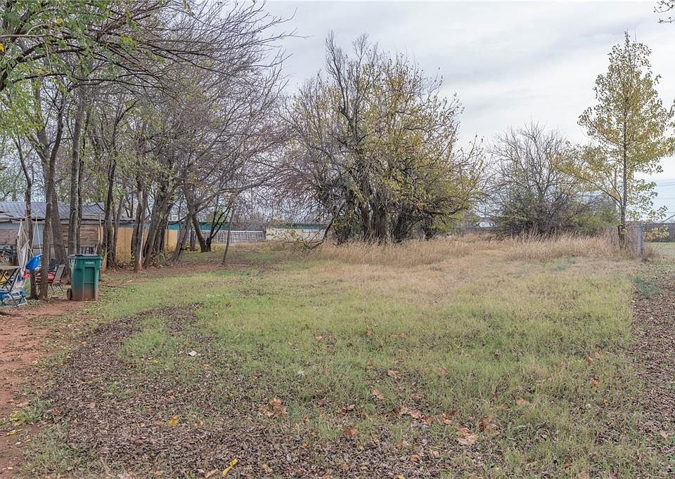 2nd image of 5918 Dimple Dr Lot 28