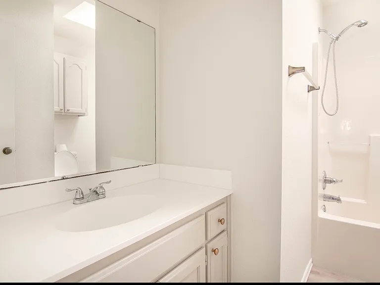 1431 Westmore Dr — Photo 21