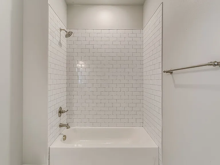 3210 Forest Park Blvd — Photo 17