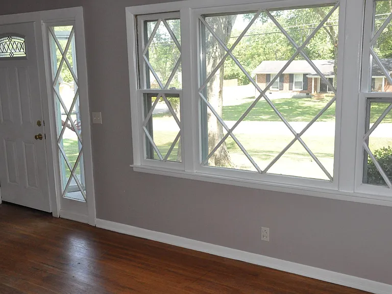 171 Lakeside Park Dr — Photo 5