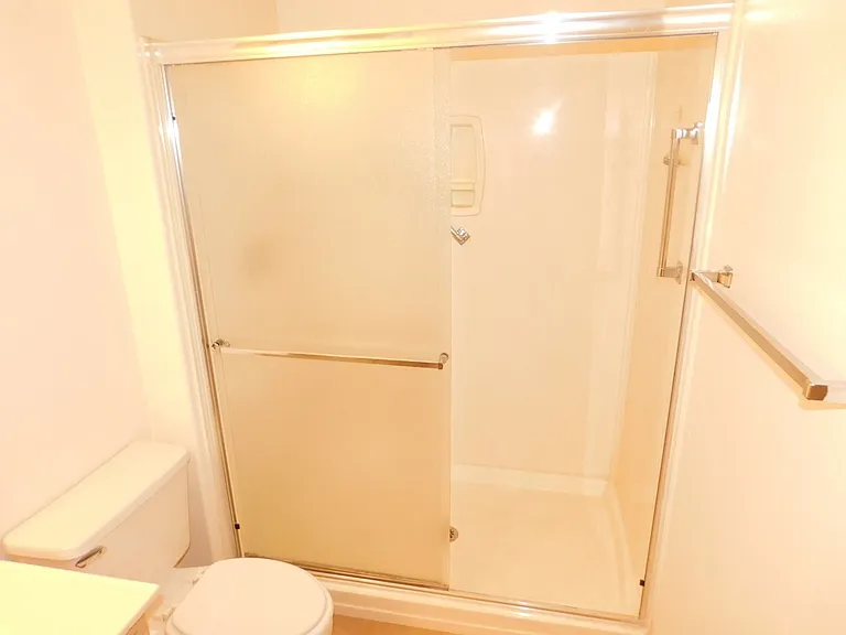 2517 Banora Point Dr — Photo 12