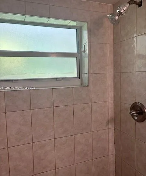 921 Meridian Ave #2 — Photo 13