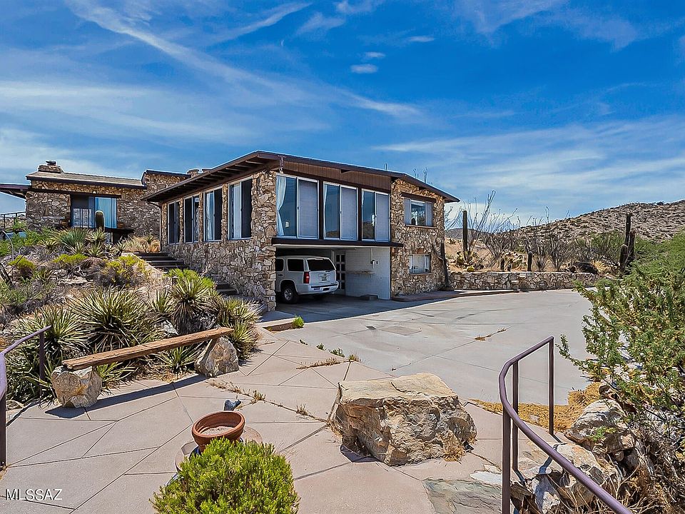 1st image of 27500 N Cochie Canyon Trl