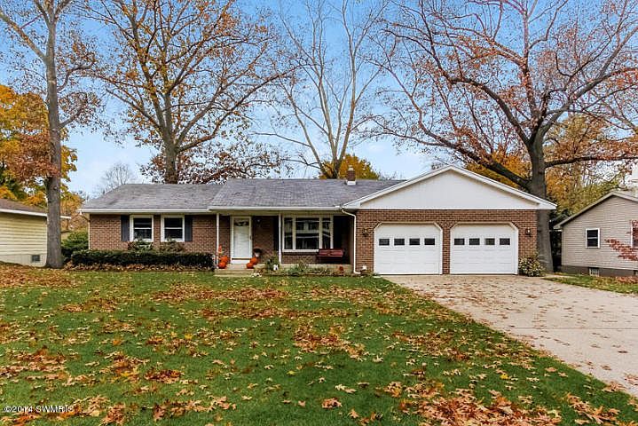 1st image of 4813 Grenadier Dr SW
