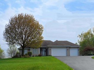2630 E Breckenridge Dr, Byron, IL 61010