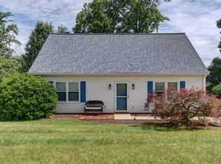 157 Cresthaven Ter, Evington, VA 24550