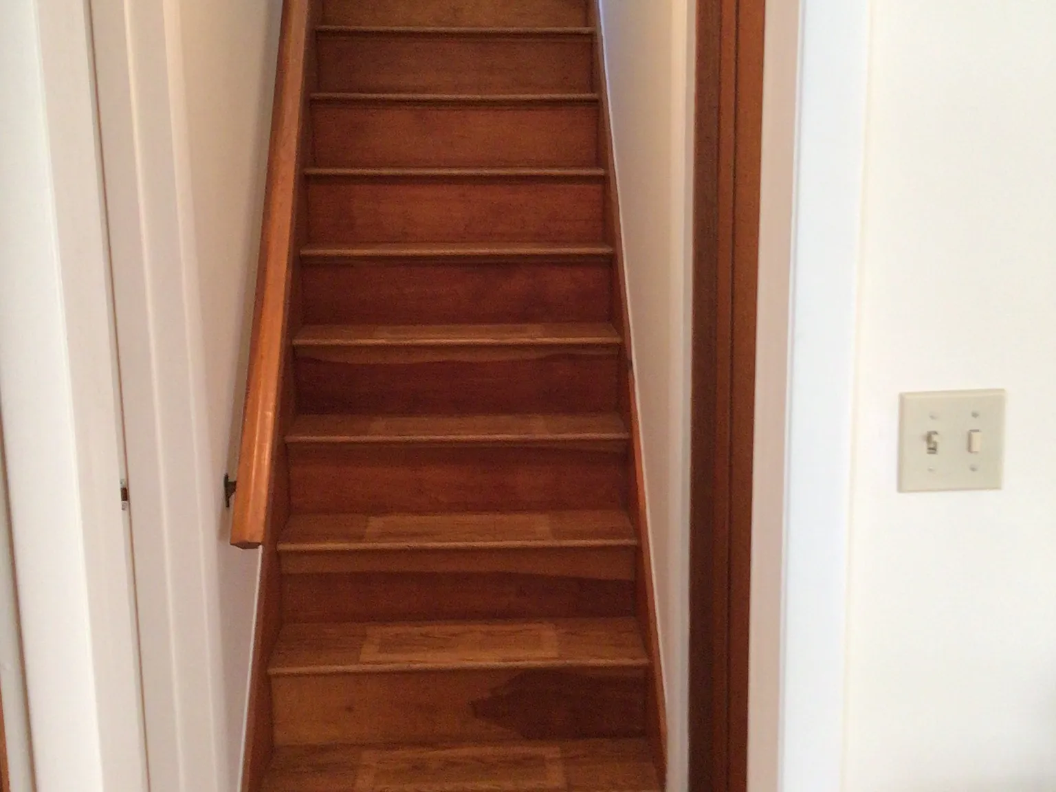 1 bed, 1.5 bath, 900 sqft, $2,200 — Photo 2